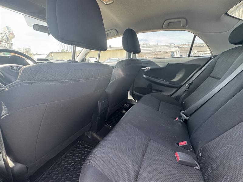 toyota Corolla 2012 - 24