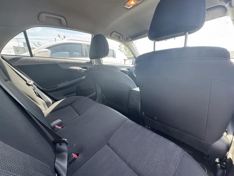 toyota Corolla 2012 - 26