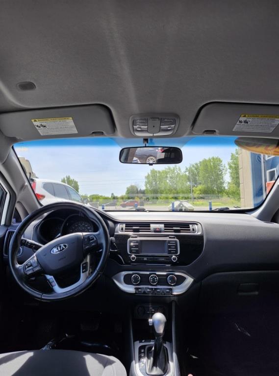 kia Rio 2016 - 17