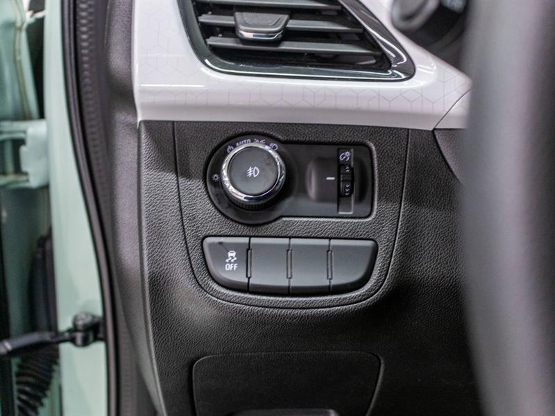 chevrolet SPARK 1LT 2018 - 16