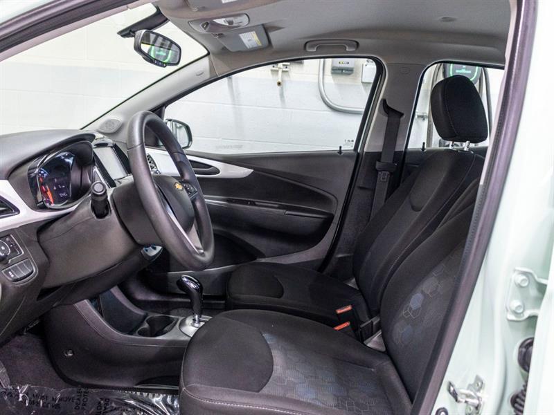 chevrolet SPARK 1LT 2018 - 21