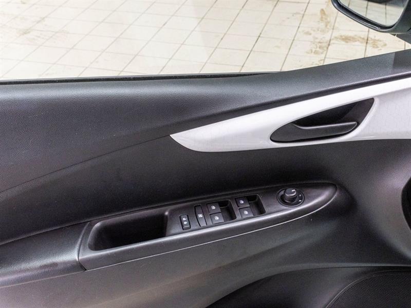 chevrolet SPARK 1LT 2018 - 24