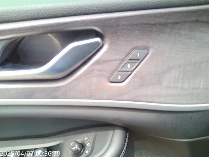 jeep Grand Cherokee 2023 - 16