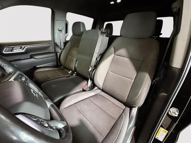 chevrolet Silverado 1500 2022 - 17