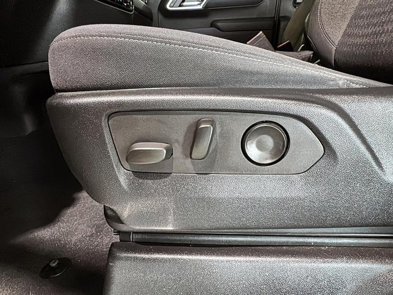 chevrolet Silverado 1500 2022 - 18