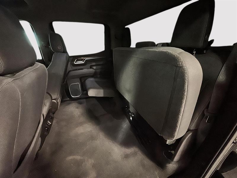 chevrolet Silverado 1500 2022 - 32