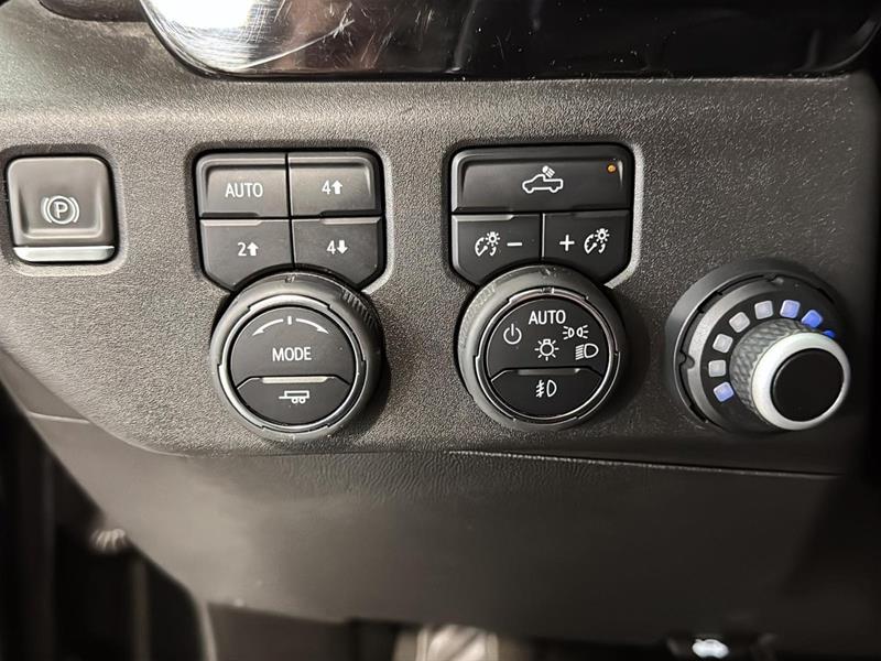 chevrolet Silverado 1500 2022 - 34