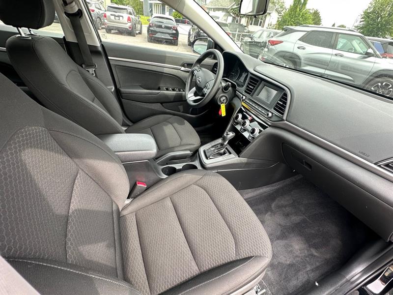 hyundai Elantra 2020 - 13