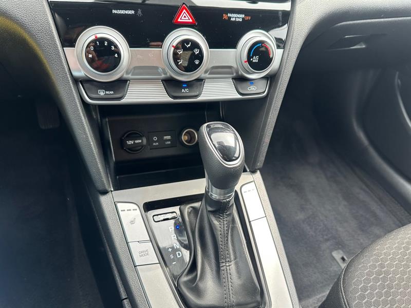 hyundai Elantra 2020 - 15