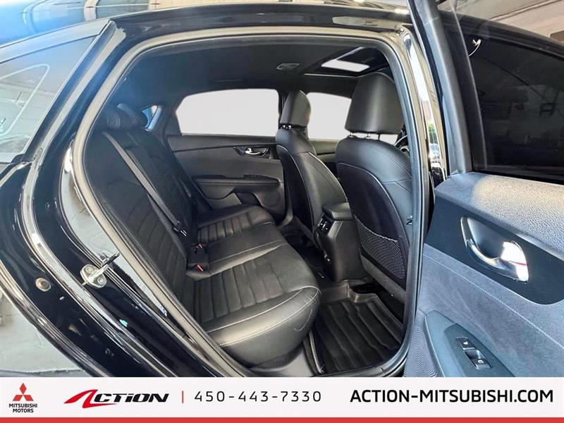 kia Forte 2022 - 14