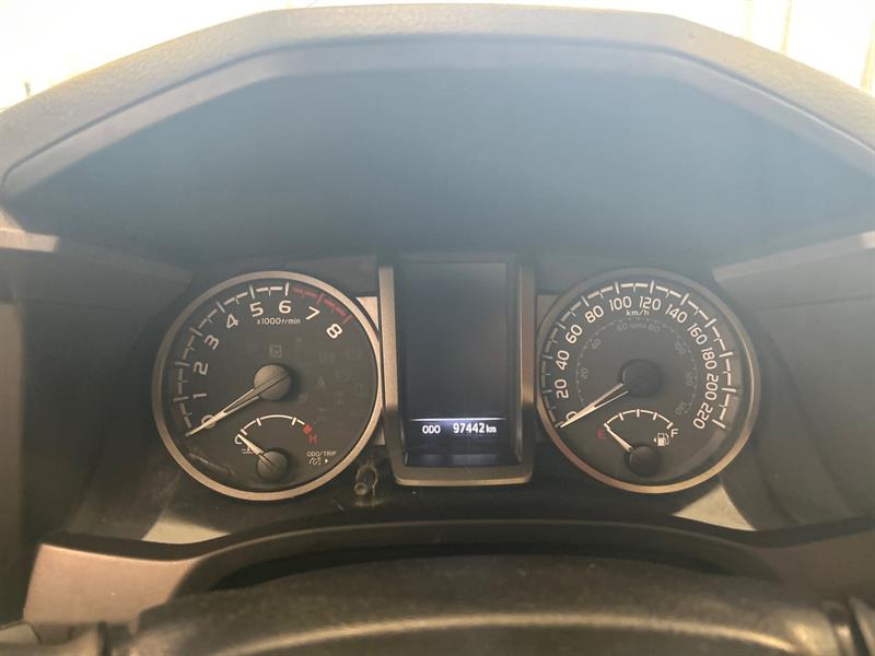 toyota Tacoma 2021 - 12