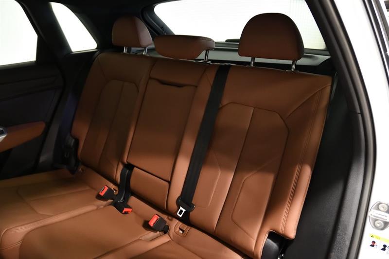 audi Q3 2022 - 17