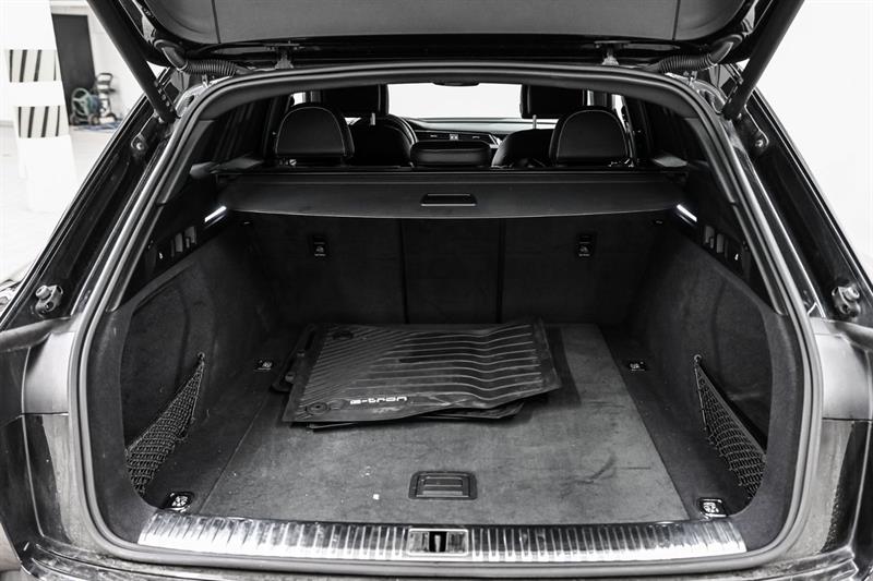 audi Q8 e-tron 2024 - 8