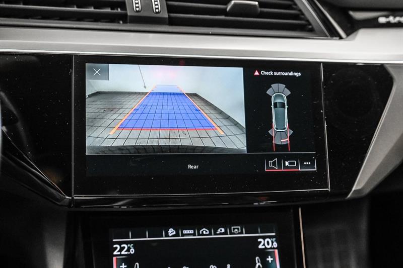 audi Q8 e-tron 2024 - 19