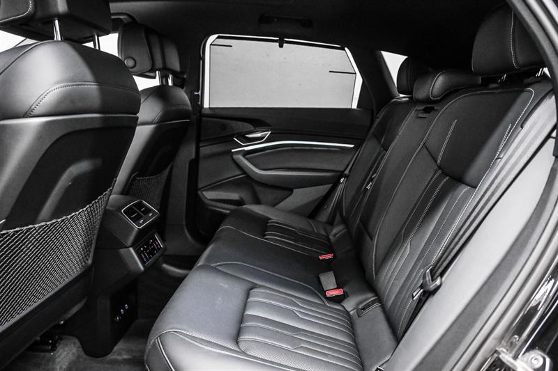 audi Q8 e-tron 2024 - 21