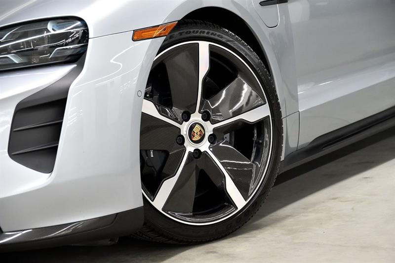 porsche Taycan 2020 - 9