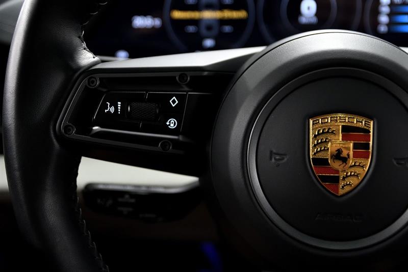 porsche Taycan 2020 - 16