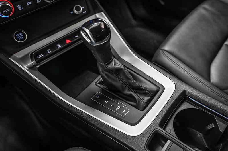 audi Q3 2022 - 16