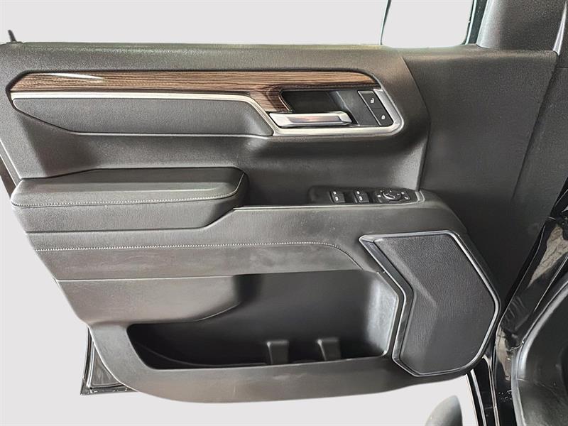 chevrolet Silverado 1500 2022 - 16