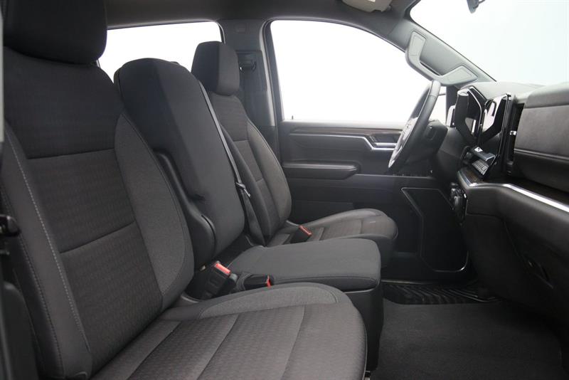 chevrolet Silverado 1500 2025 - 15