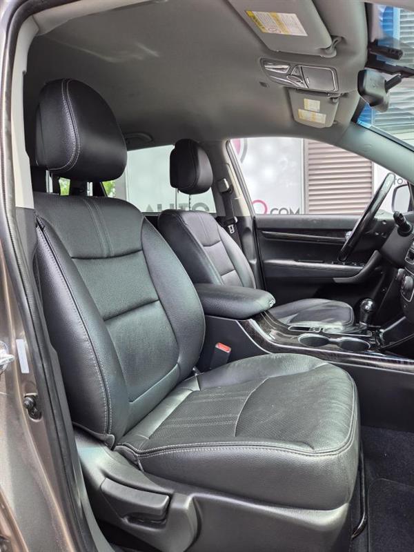 kia Sorento 2014 - 11