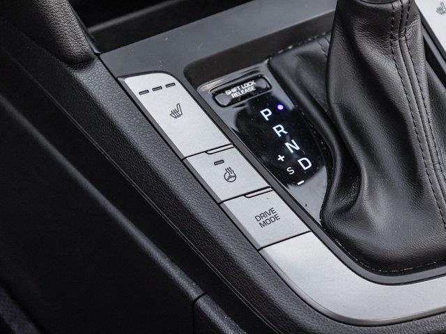 hyundai Elantra 2020 - 16