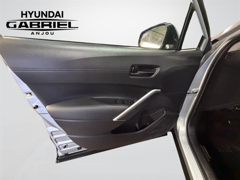 toyota Corolla Cross 2023 - 8