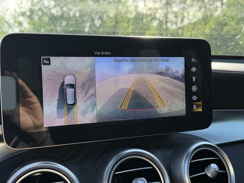 mercedes-benz GLC 2021 - 16