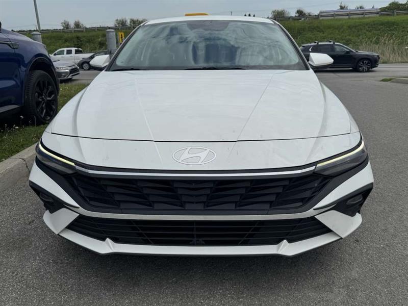 hyundai Elantra 2024 - 2