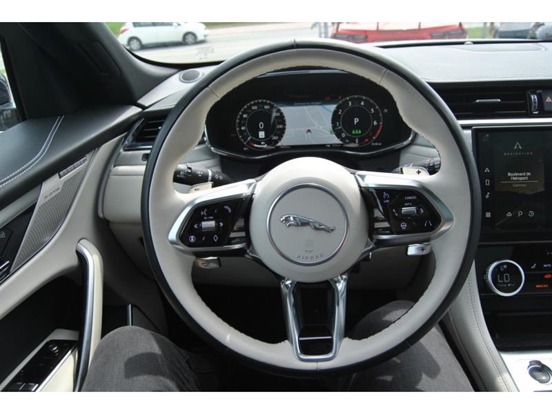jaguar F-PACE 2025 - 14