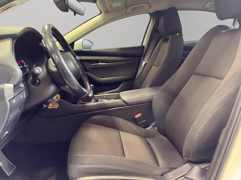 mazda Mazda3 2019 - 8