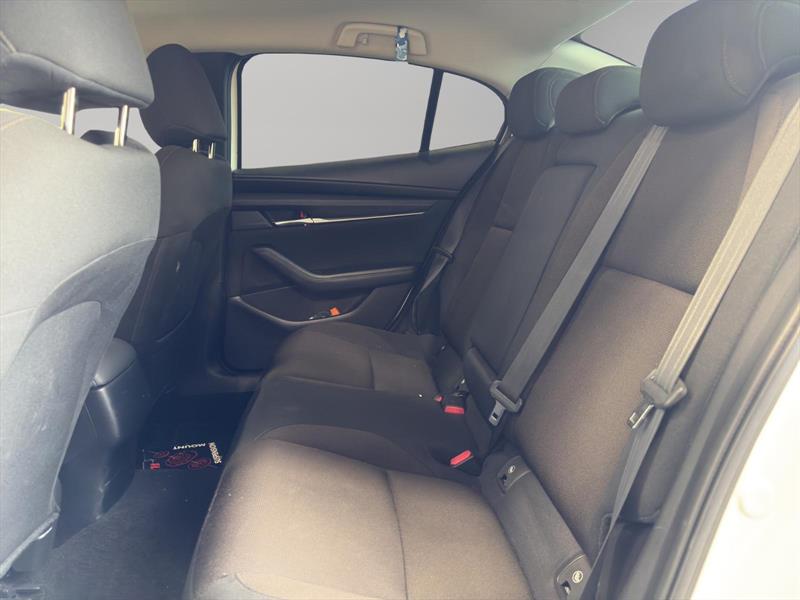 mazda Mazda3 2019 - 10
