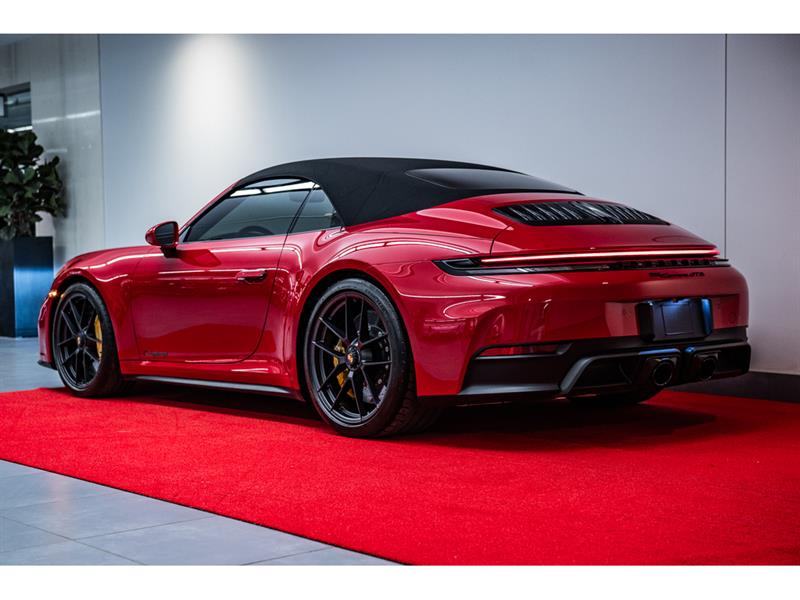 porsche 911 2025 - 32