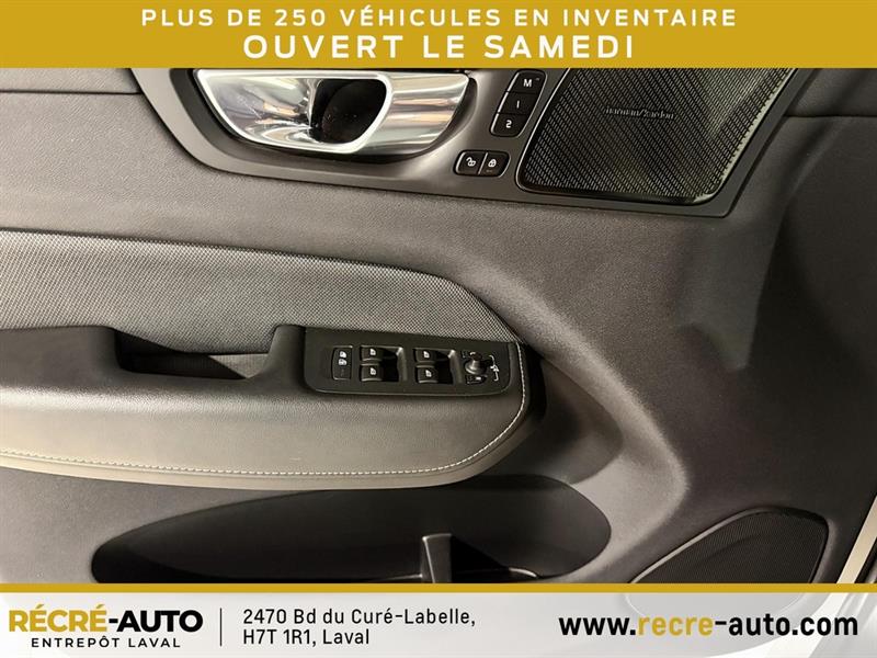 volvo XC60 2021 - 8