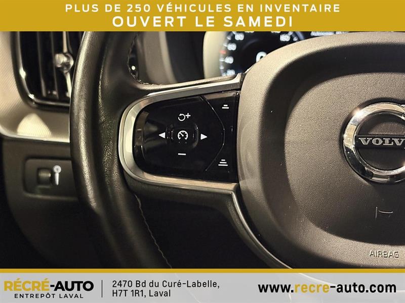 volvo XC60 2021 - 18