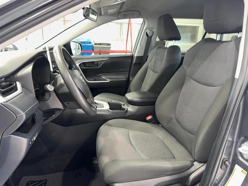 toyota RAV4 2023 - 9