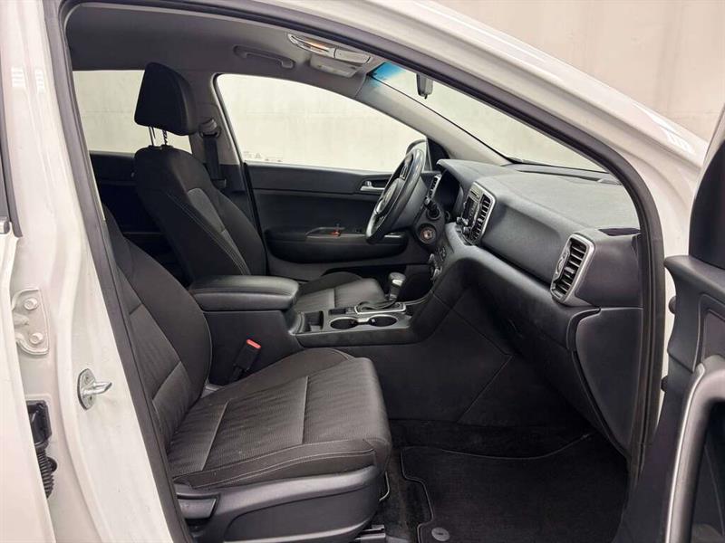 kia Sportage 2017 - 26