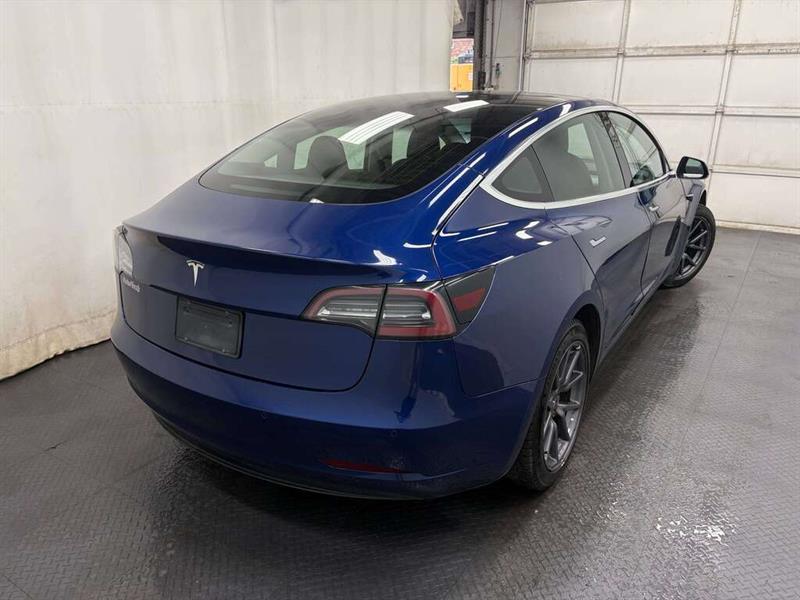 tesla Model 3 2019 - 10