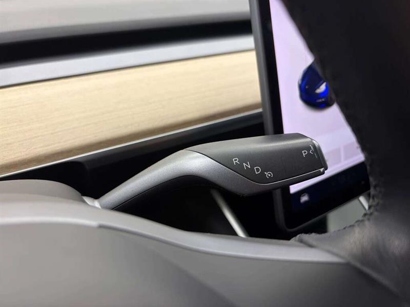tesla Model 3 2019 - 21
