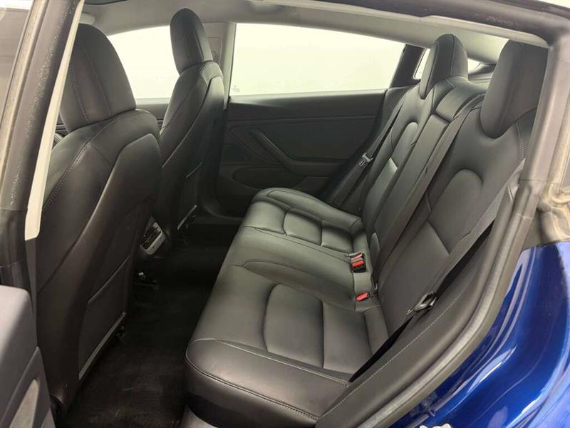 tesla Model 3 2019 - 26
