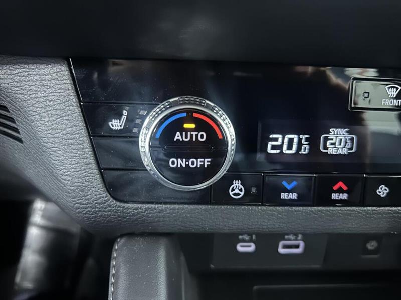 mitsubishi Outlander rechargeable 2025 - 12