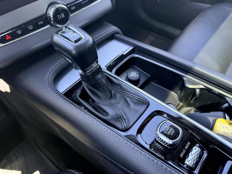 volvo XC90 2019 - 16