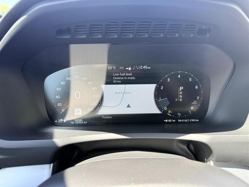 volvo XC90 2019 - 17