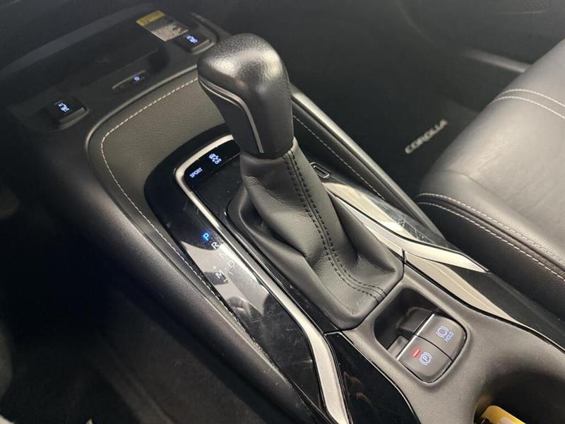 toyota Corolla Hatchback 2021 - 21