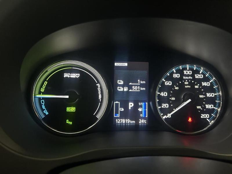 mitsubishi Outlander rechargeable 2018 - 13