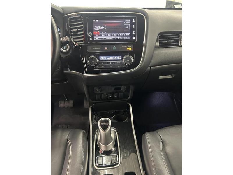 mitsubishi Outlander rechargeable 2018 - 19