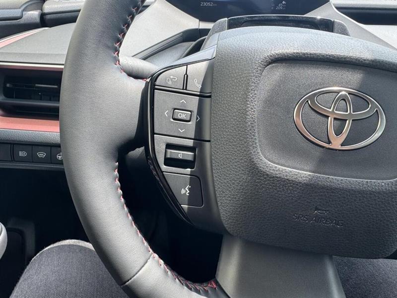 toyota Prius Plug-In Hybrid 2025 - 11