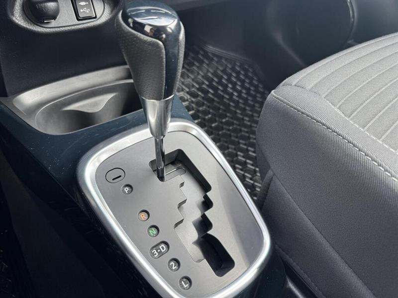 toyota Yaris 2018 - 15
