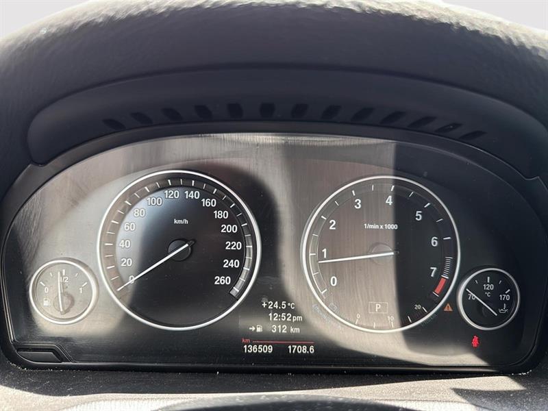 bmw X3 2013 - 28