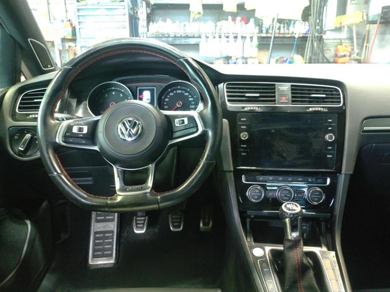 volkswagen Golf GTI 2018 - 11